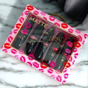 Beauty Concepts Mattely in Love 5 Matte Lipsticks Lipstick